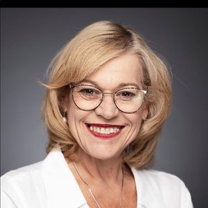 Meet your Posher, Alanna